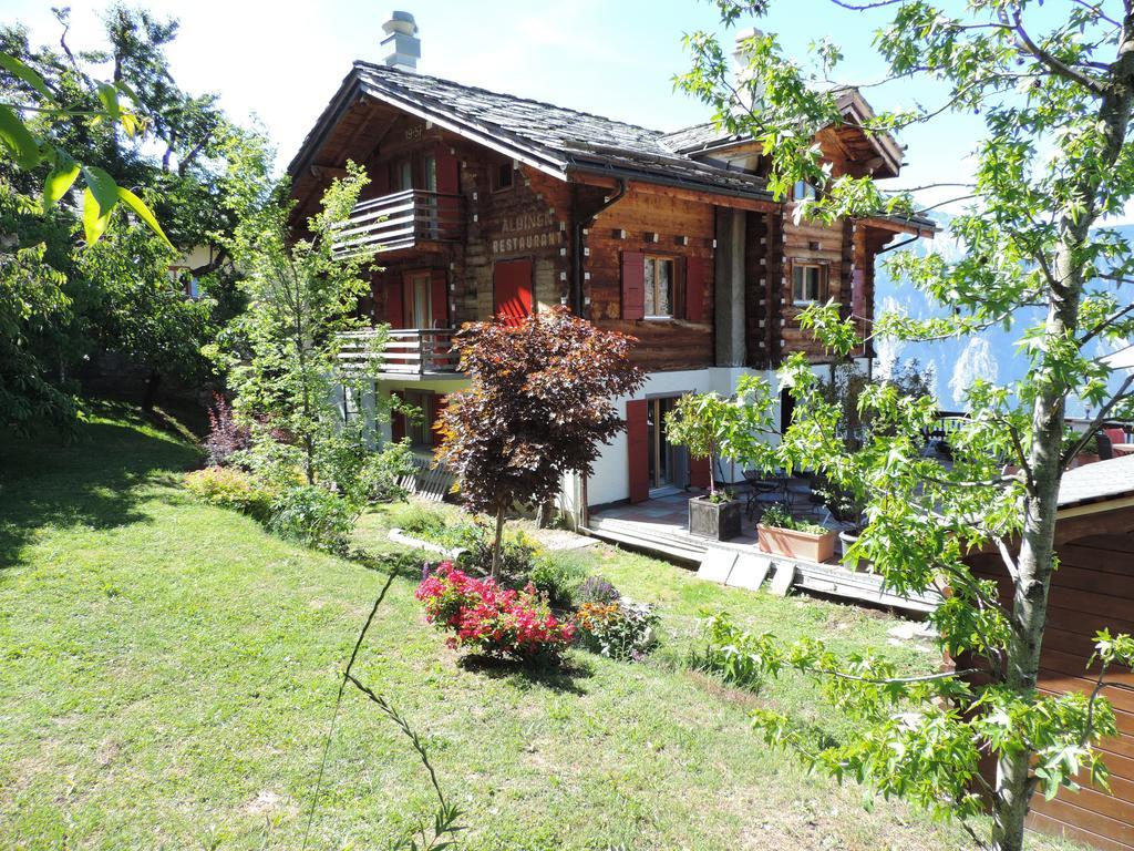 Bed and Breakfast La Demeure Des Elfes Albinen Exterior foto