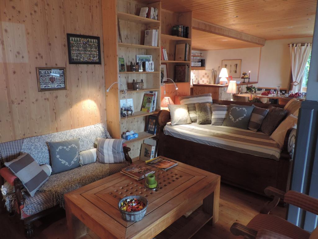 Bed and Breakfast La Demeure Des Elfes Albinen Exterior foto